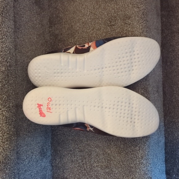 Asics multi color sneakers - Picture 5 of 6